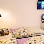 Hostel Croparadise Split