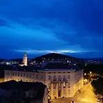 Croparadise * Split