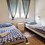 Hostel Croparadise Split