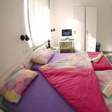 Hostel Croparadise