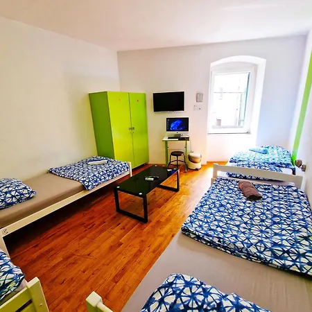 Croparadise Hostel Split