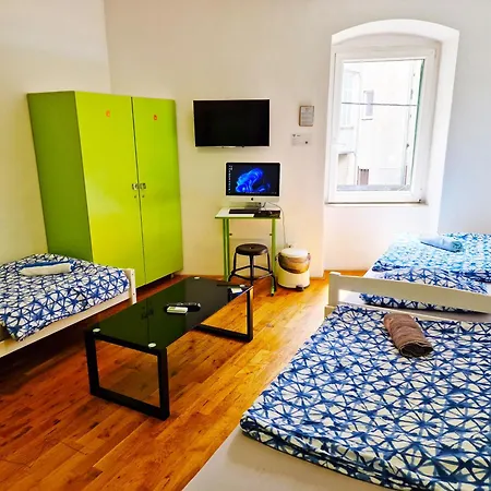 Hostel Croparadise Split