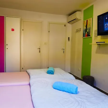 Croparadise Hostel Split