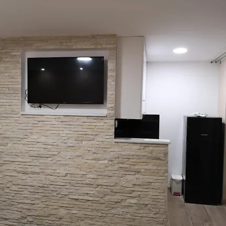 Hostel Croparadise *