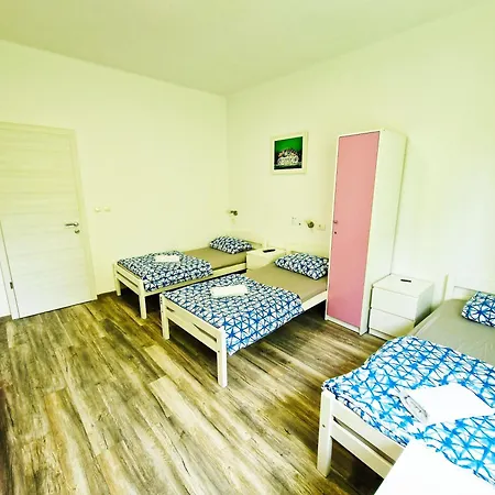 Hostel Croparadise Σπλιτ