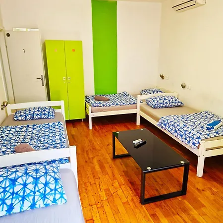 Auberge de jeunesse Croparadise *